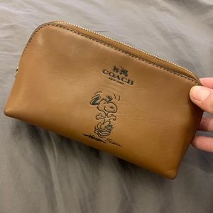 Coach x peanuts cosmetics bag